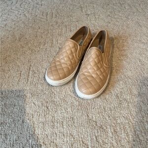 Steve Madden Quilted Tan Slip-On Shoes